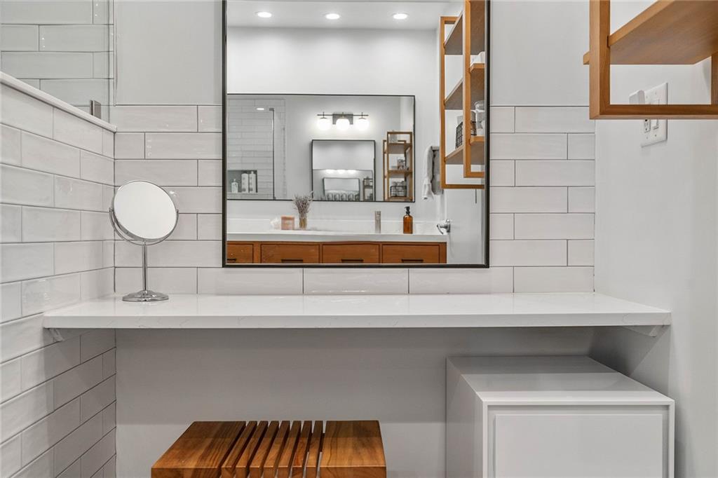 805 Peachtree Street Unit 312