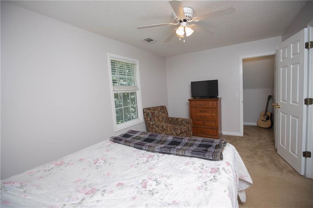 620 Bentwood Trail