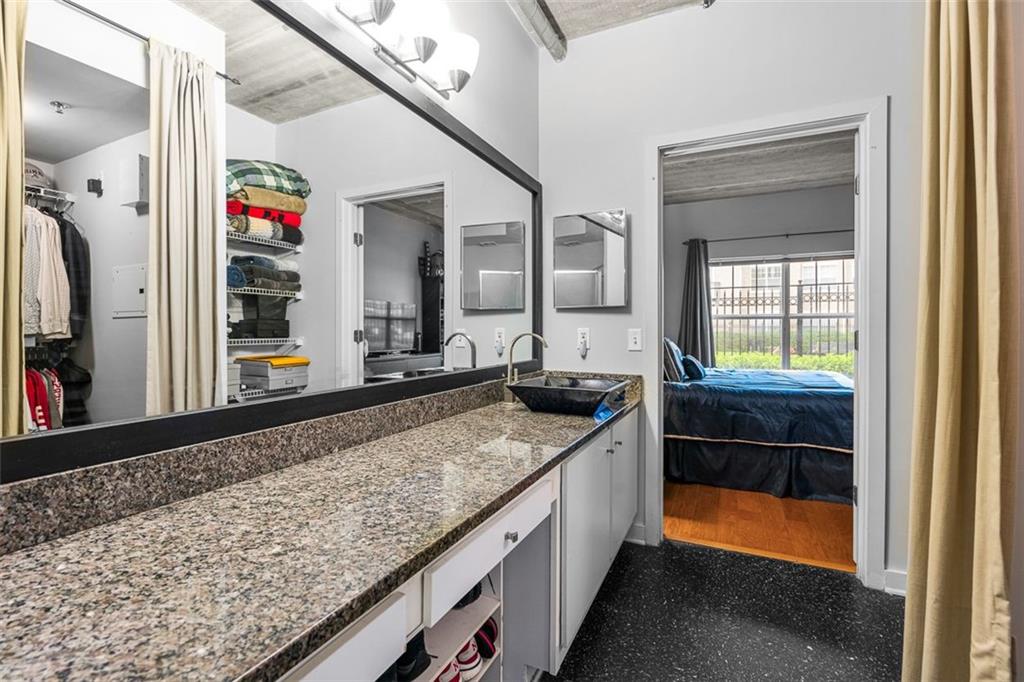 800 PEACHTREE Street NE Unit 1105