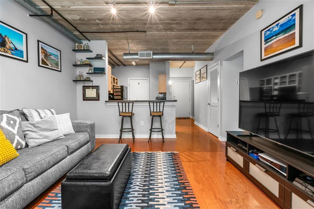 800 PEACHTREE Street NE Unit 1105
