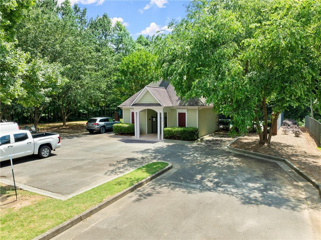 2185 Monroe Drive
