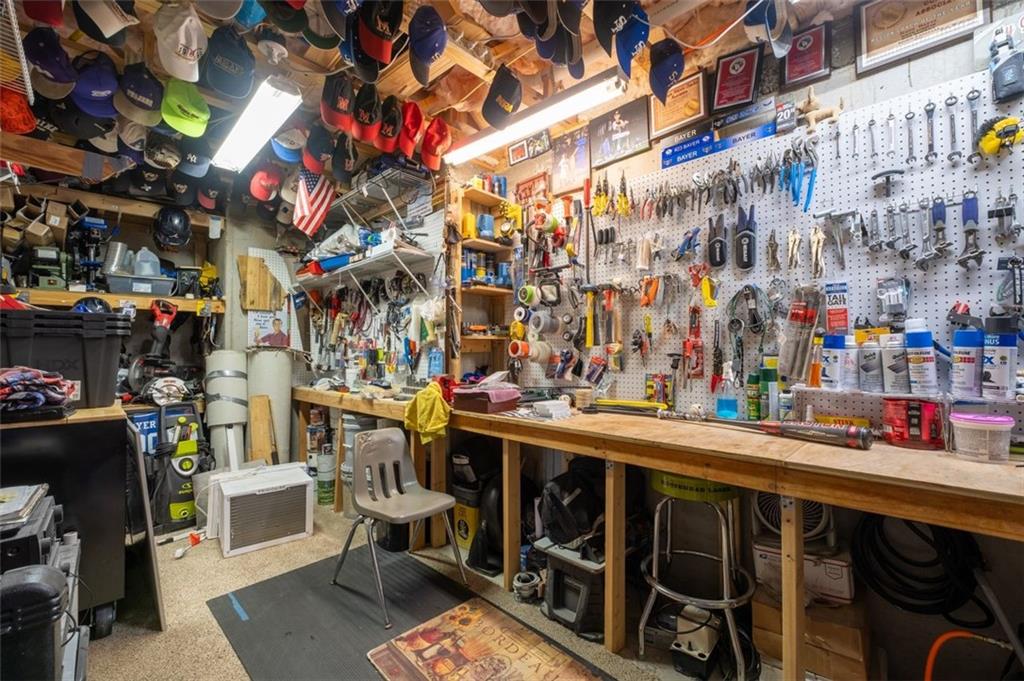 2935 MARTHASVILLE Trail