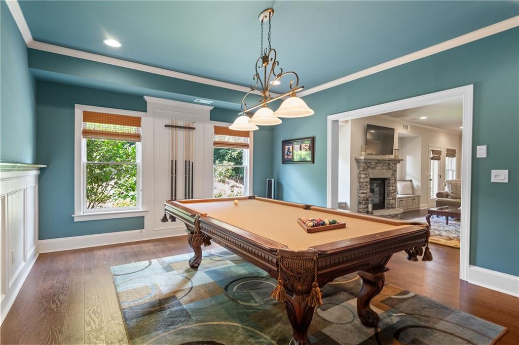 2595 Hillandale Circle