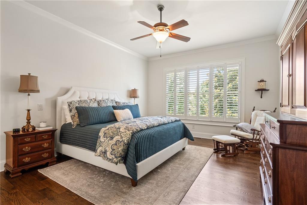 2595 Hillandale Circle
