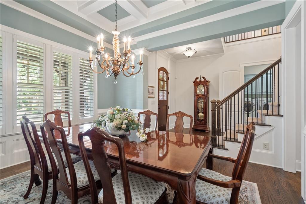 2595 Hillandale Circle