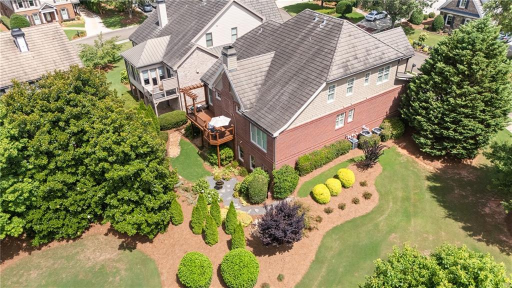 2595 Hillandale Circle