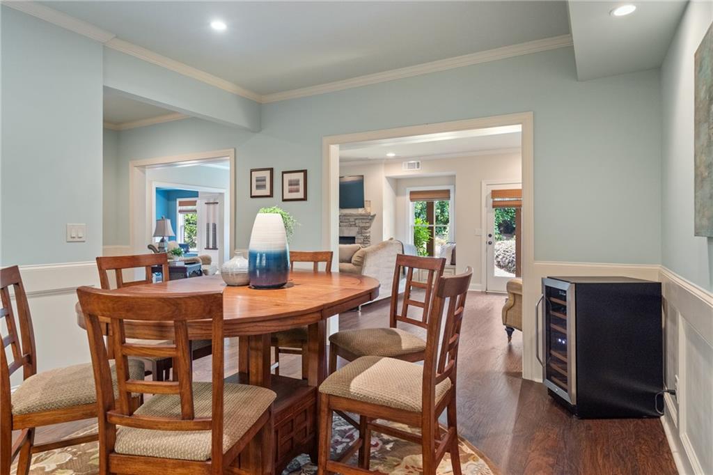 2595 Hillandale Circle