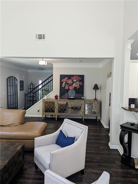 500 Hillside Trail
