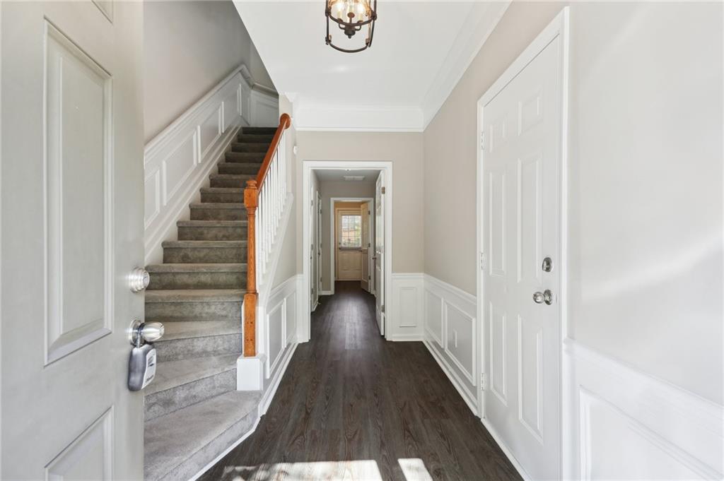 4022 Edgecomb Drive