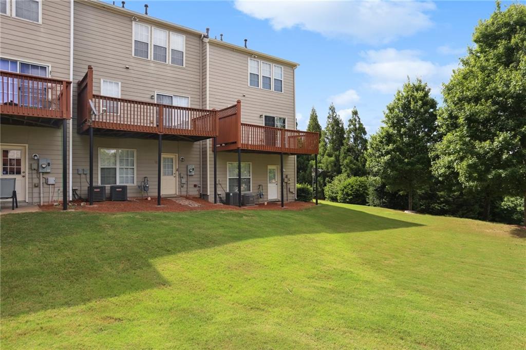 4022 Edgecomb Drive