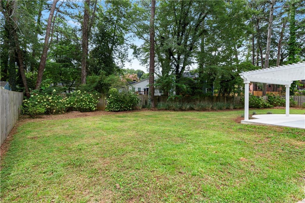 1170 Edgefield Drive SW