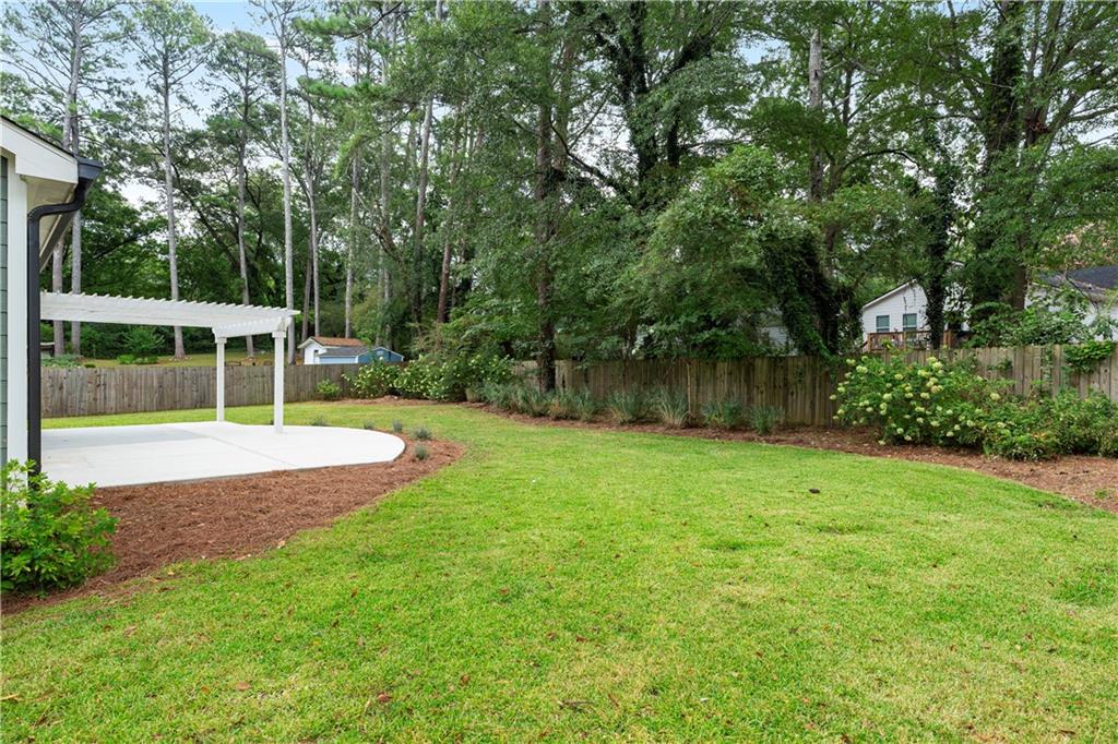 1170 Edgefield Drive SW