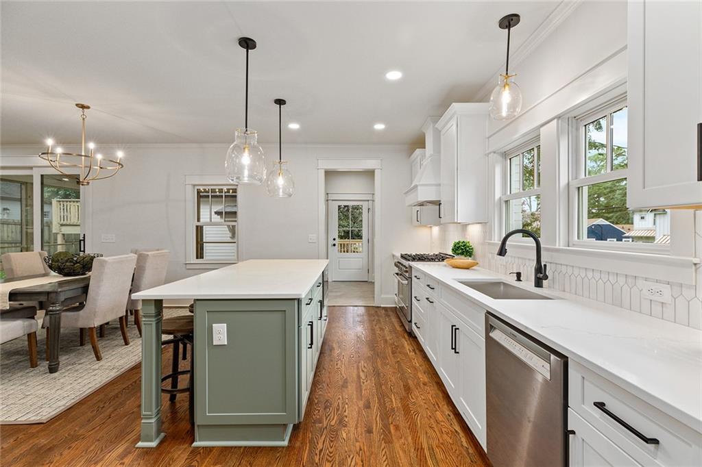 58 Candler Road NE