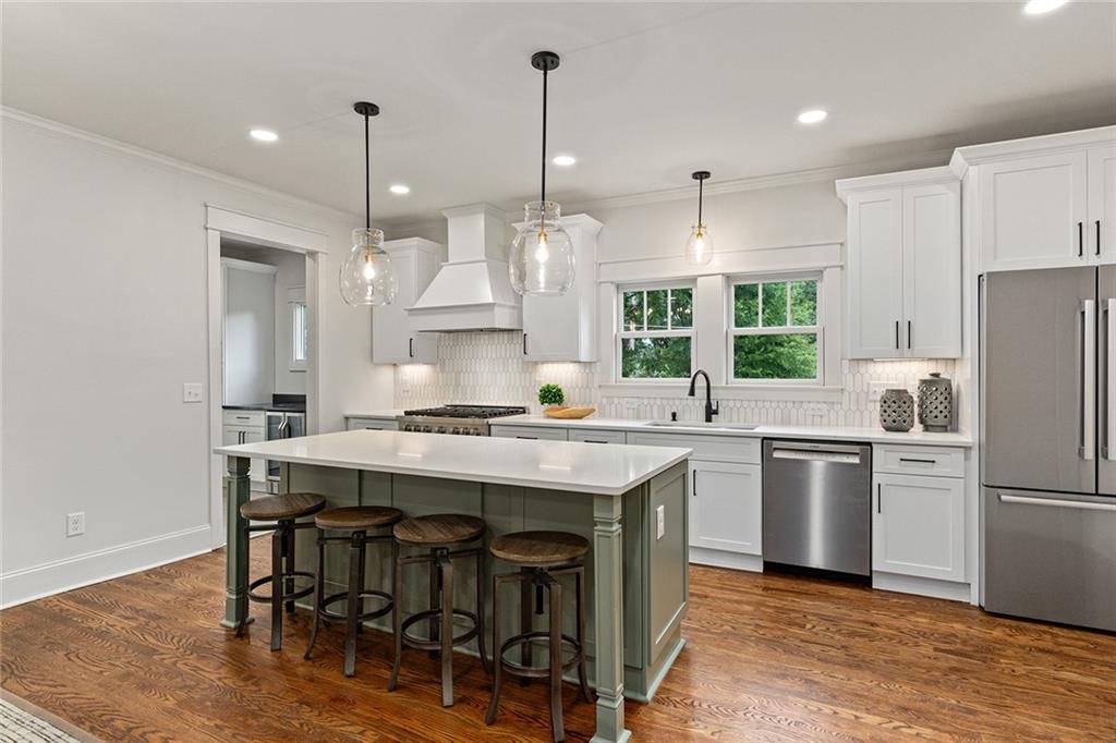 58 Candler Road NE