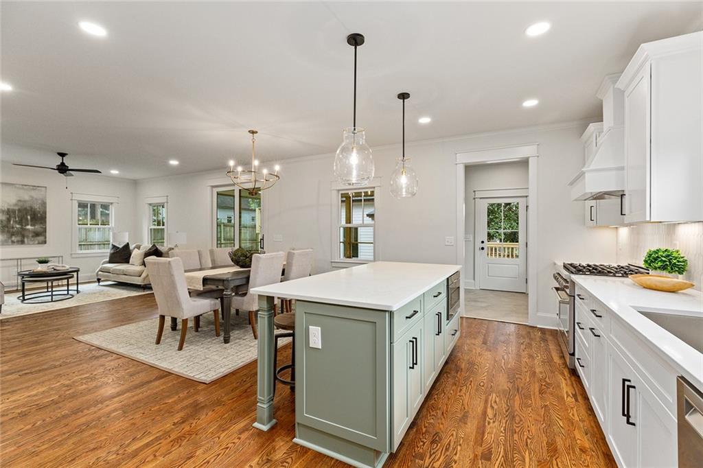 58 Candler Road NE