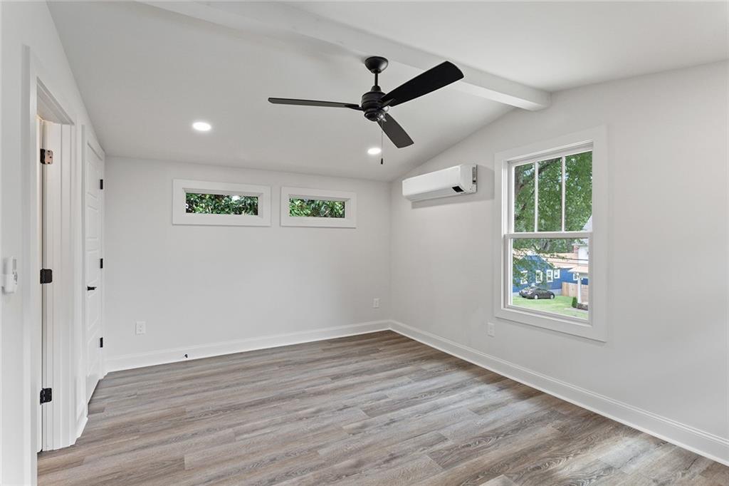 58 Candler Road NE