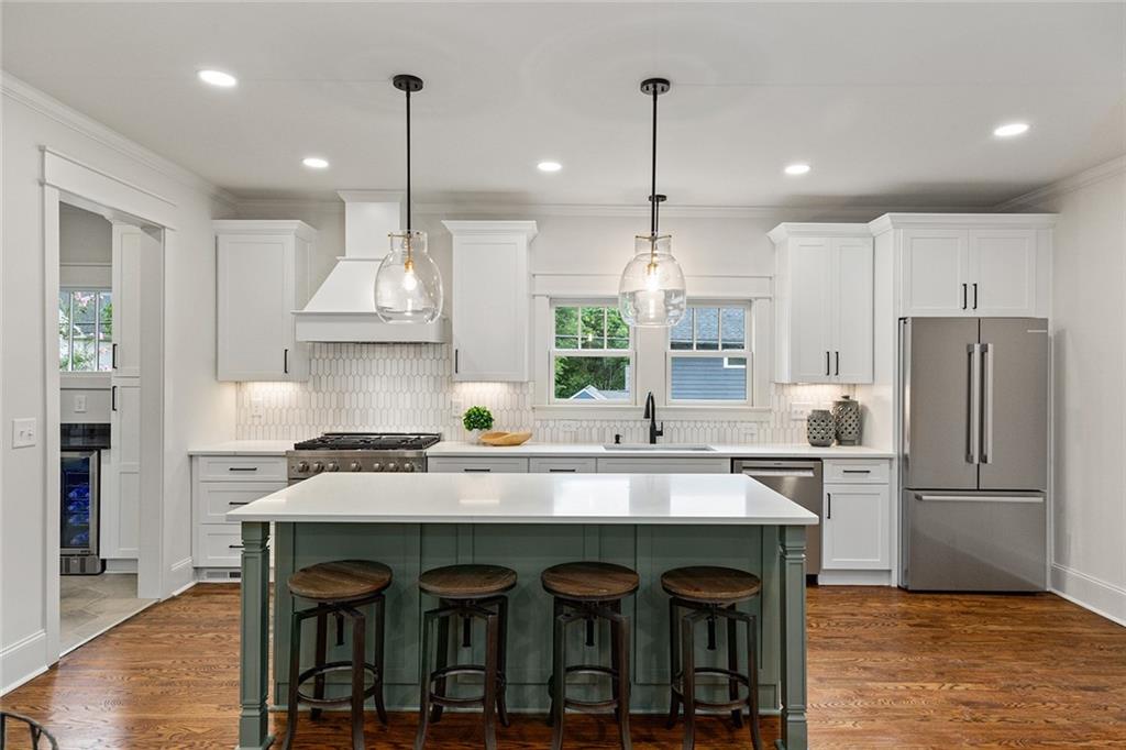 58 Candler Road NE