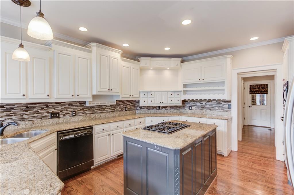 207 River Overlook Road