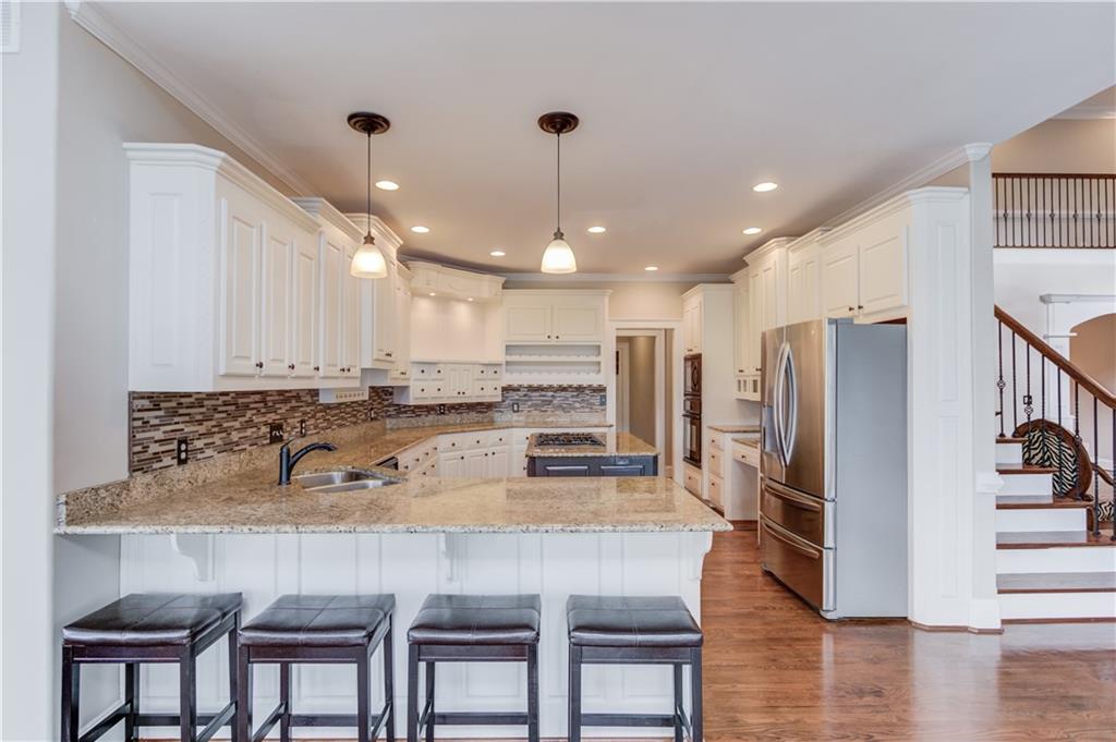 207 River Overlook Road