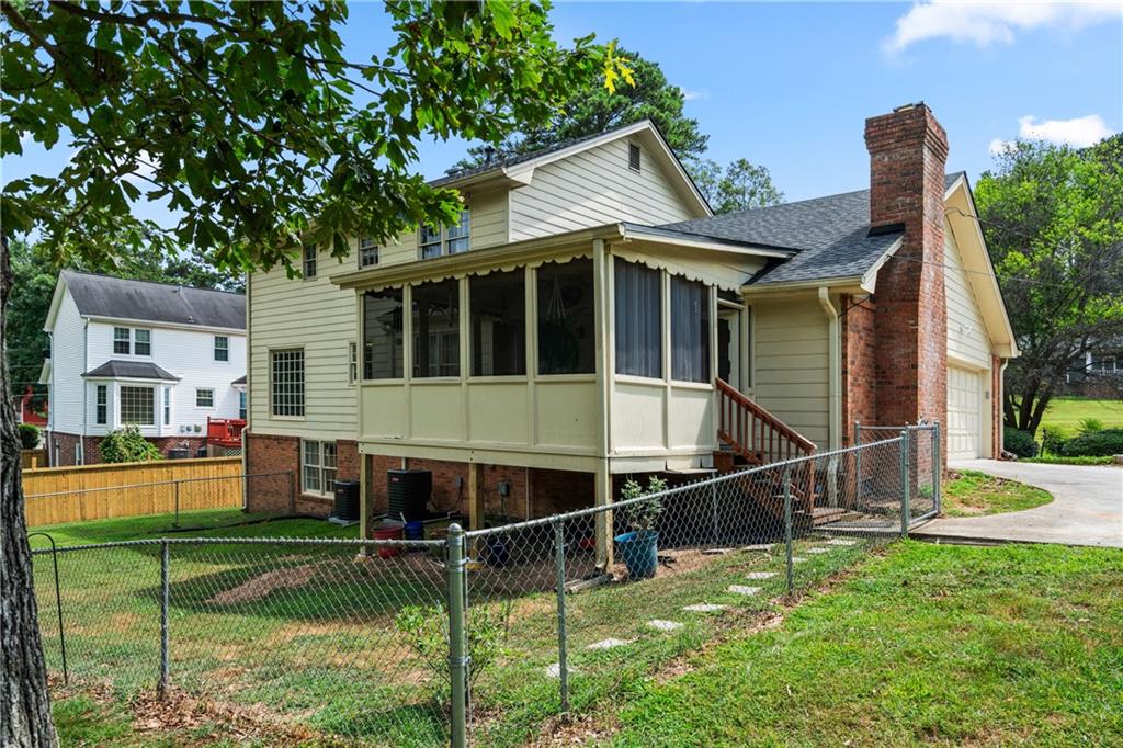 2448 BROAD CREEK Drive
