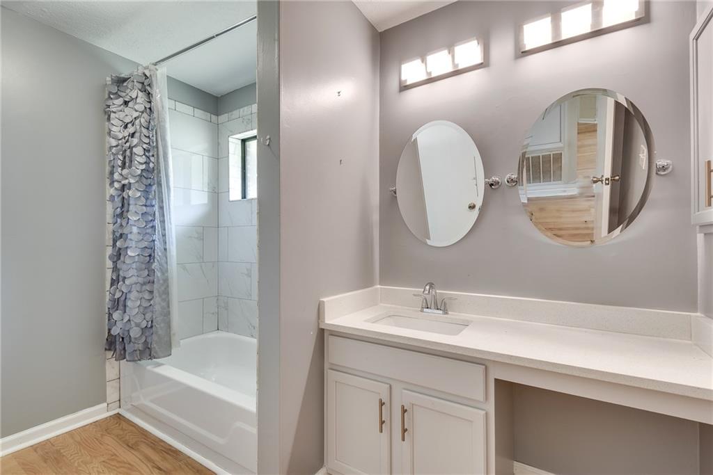 1270 BEEBLOSSOM Trail