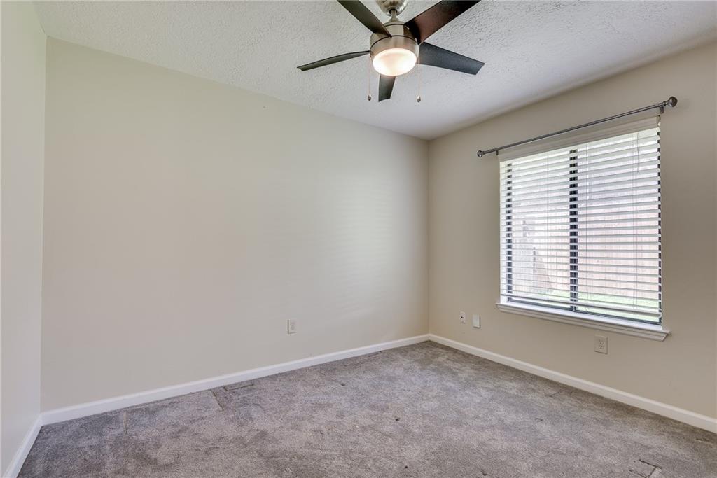 1270 BEEBLOSSOM Trail