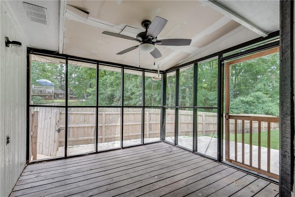 1270 BEEBLOSSOM Trail