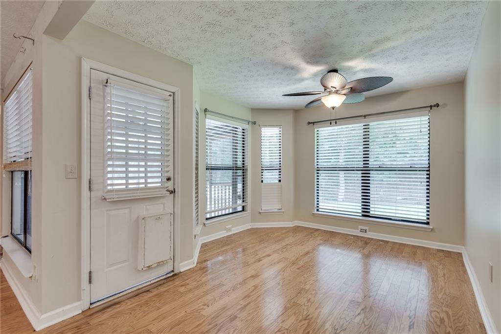 1270 BEEBLOSSOM Trail
