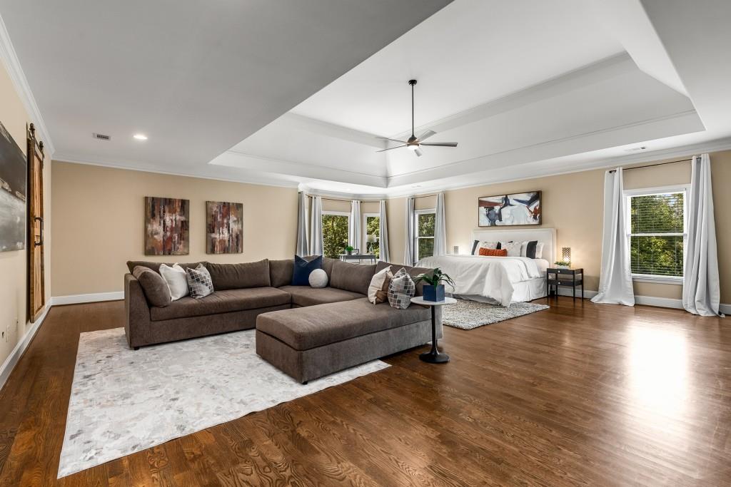 990 Canonero Drive