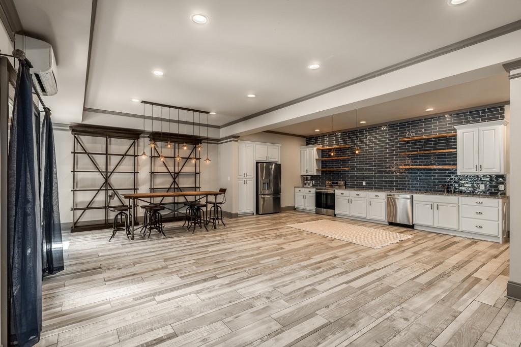 990 Canonero Drive