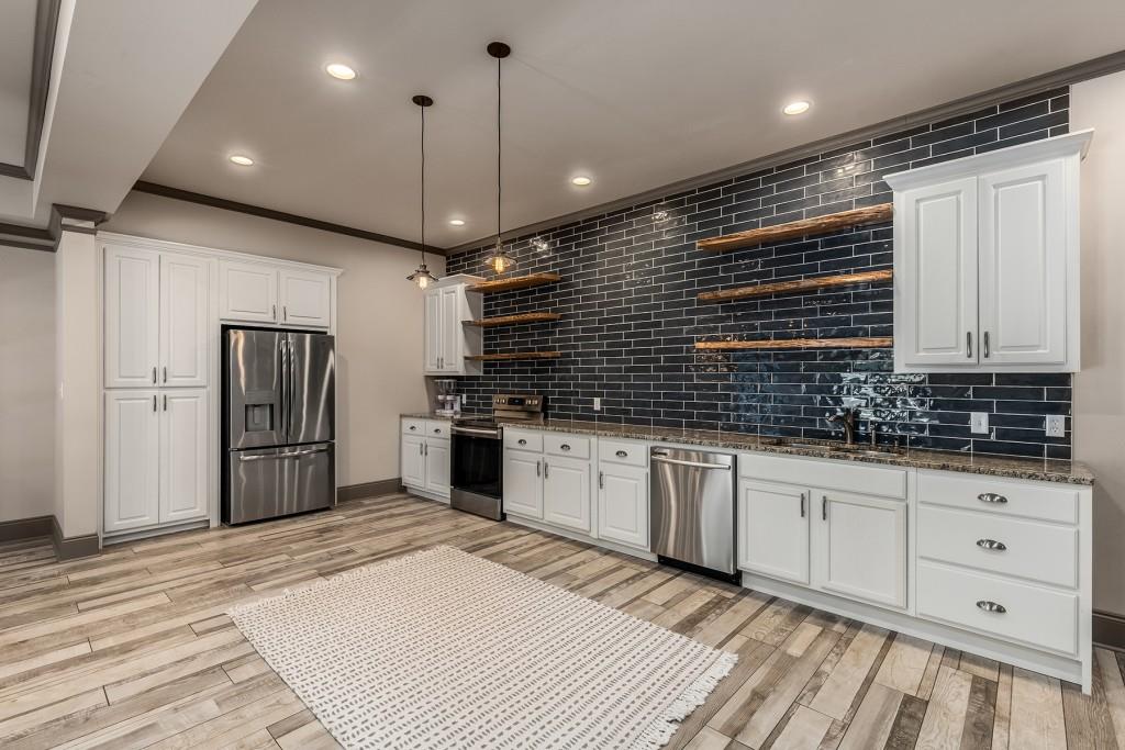 990 Canonero Drive