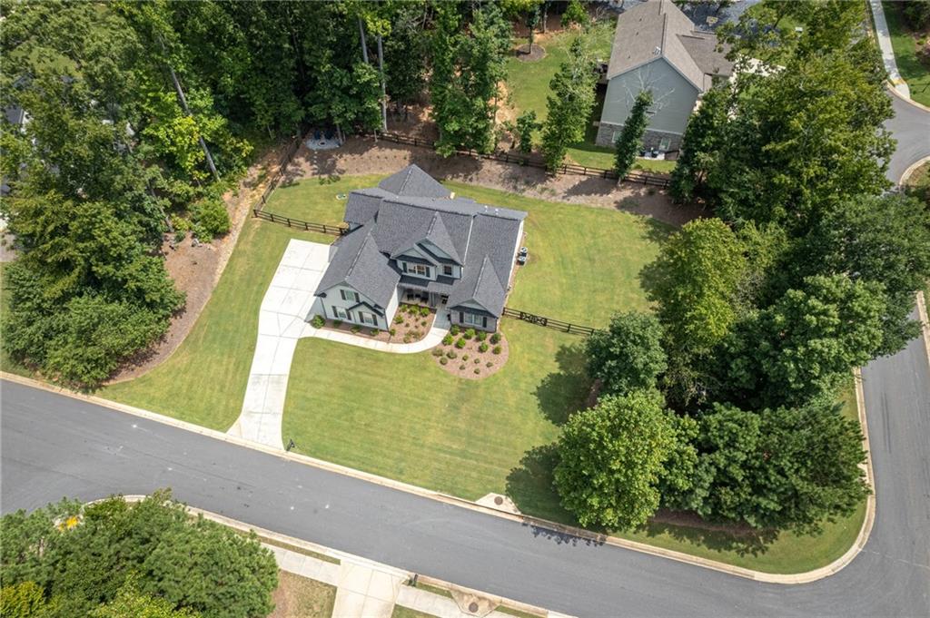 7610 Scenic Overlook
