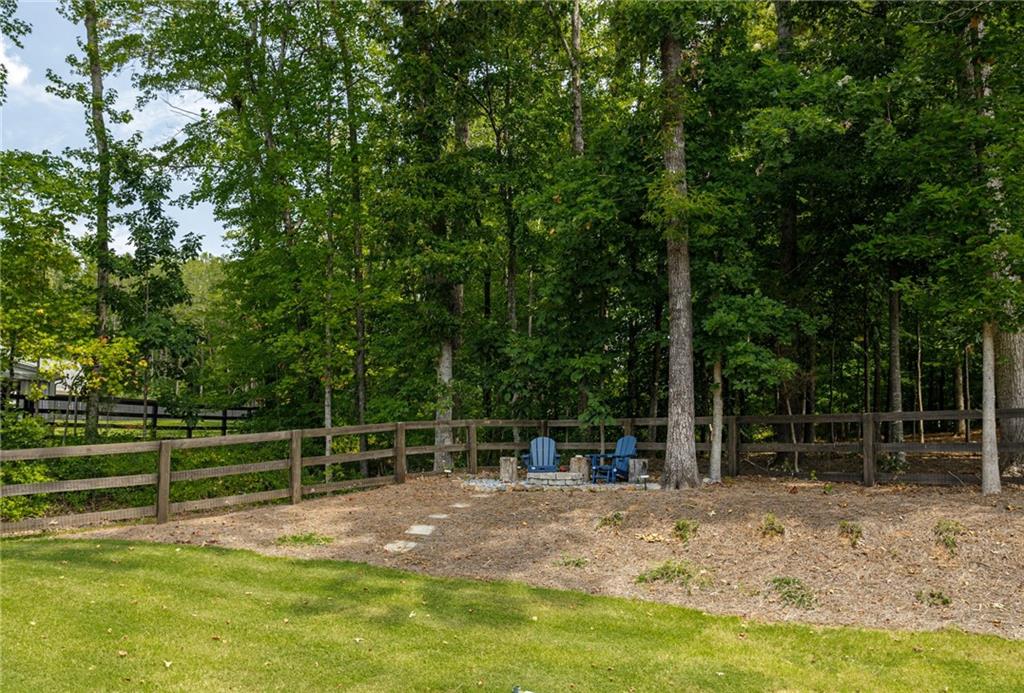 7610 Scenic Overlook