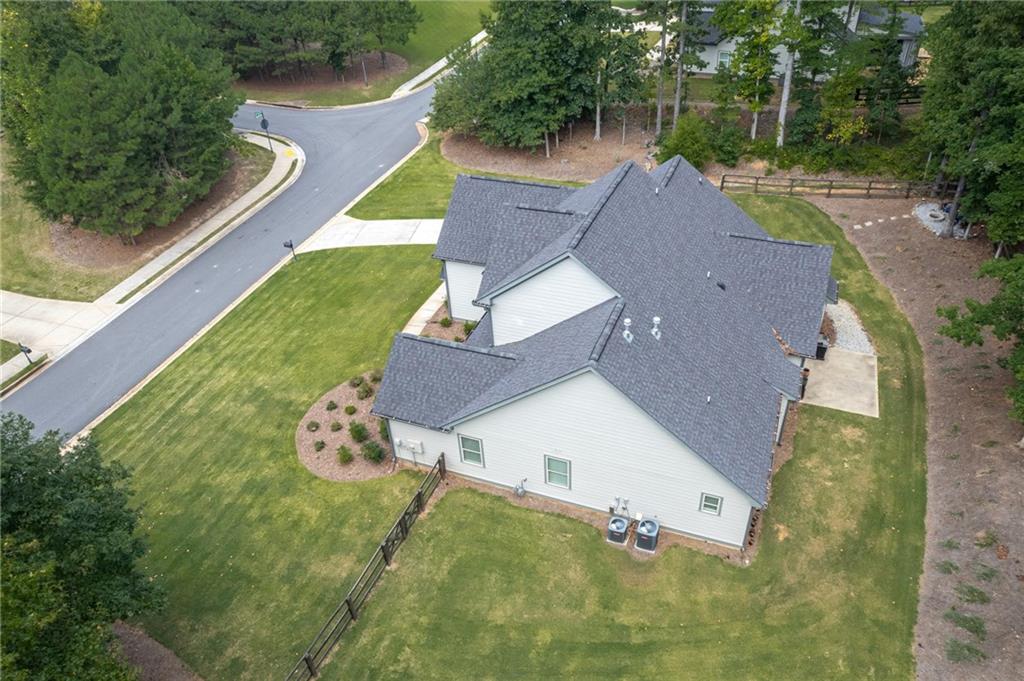 7610 Scenic Overlook