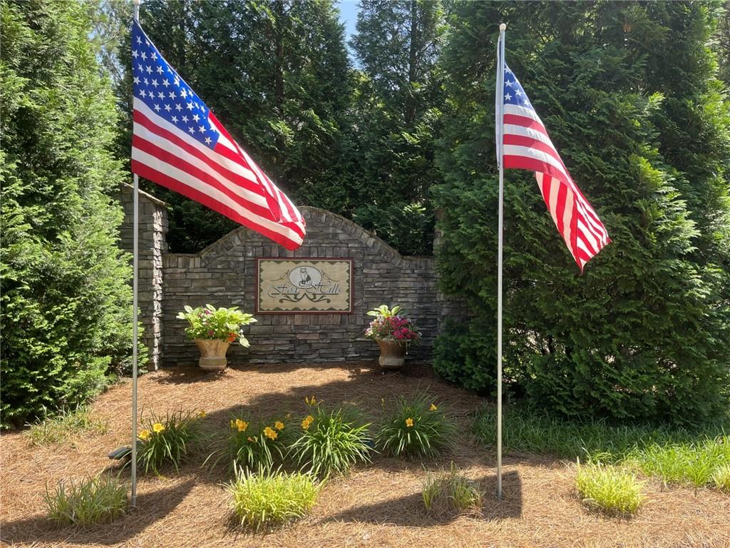 415 Gray Fox Drive