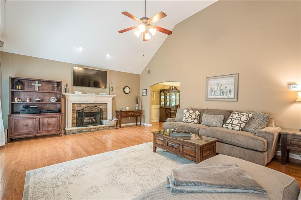 415 Gray Fox Drive