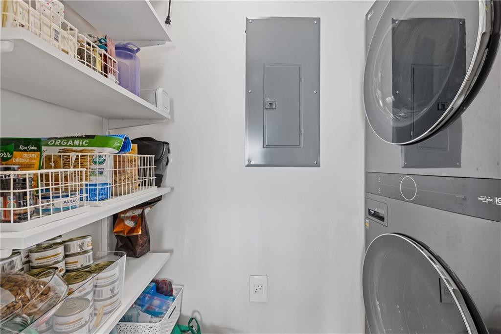 222 12th Street NE Unit 2108