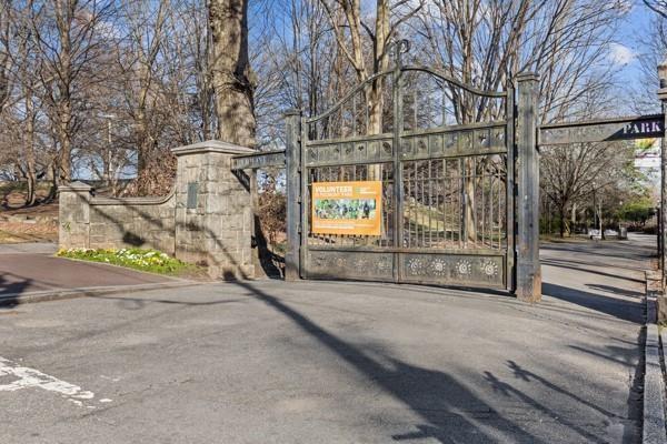 222 12th Street NE Unit 2108