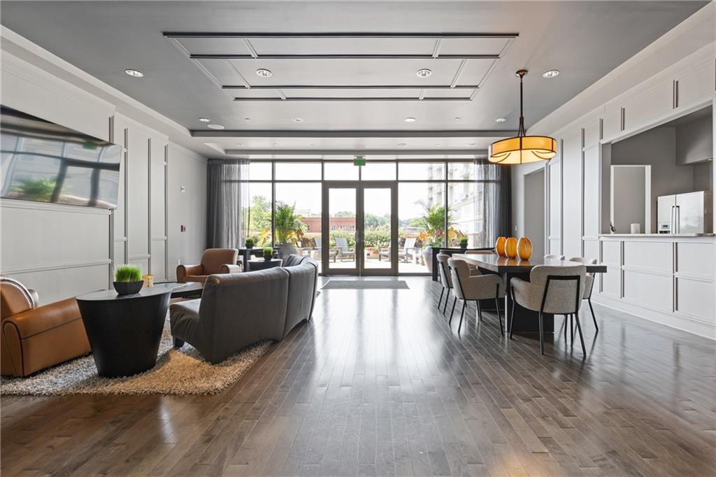 222 12th Street NE Unit 2108