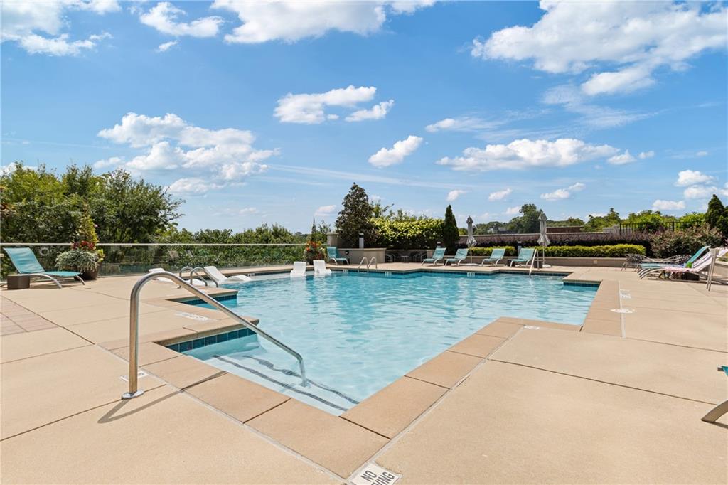 222 12th Street NE Unit 2108