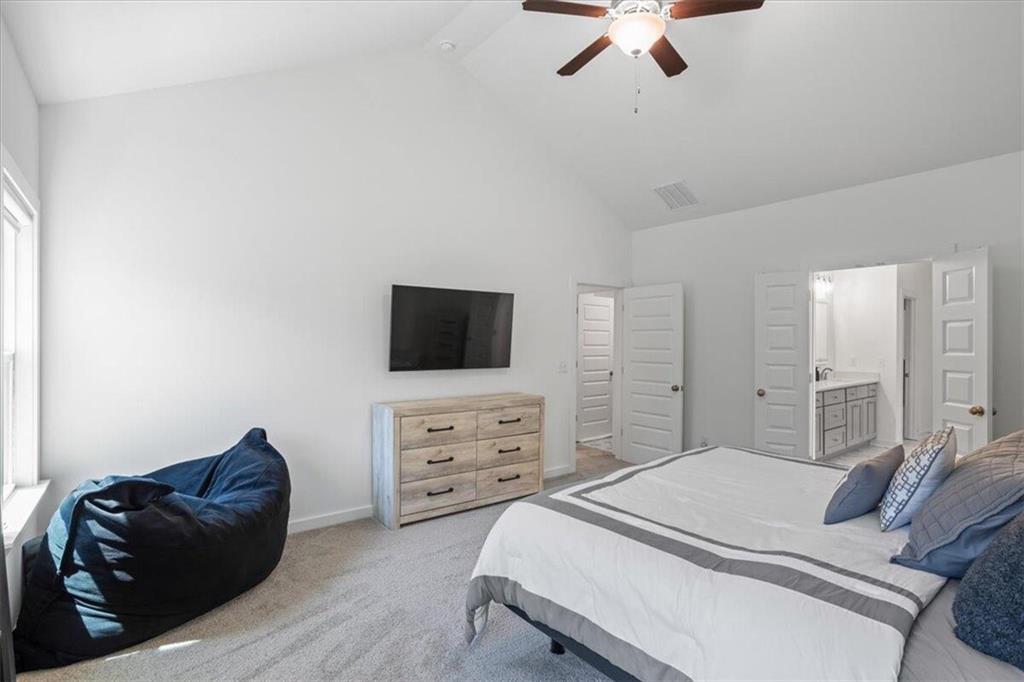 7525 Fireside Farm Drive
