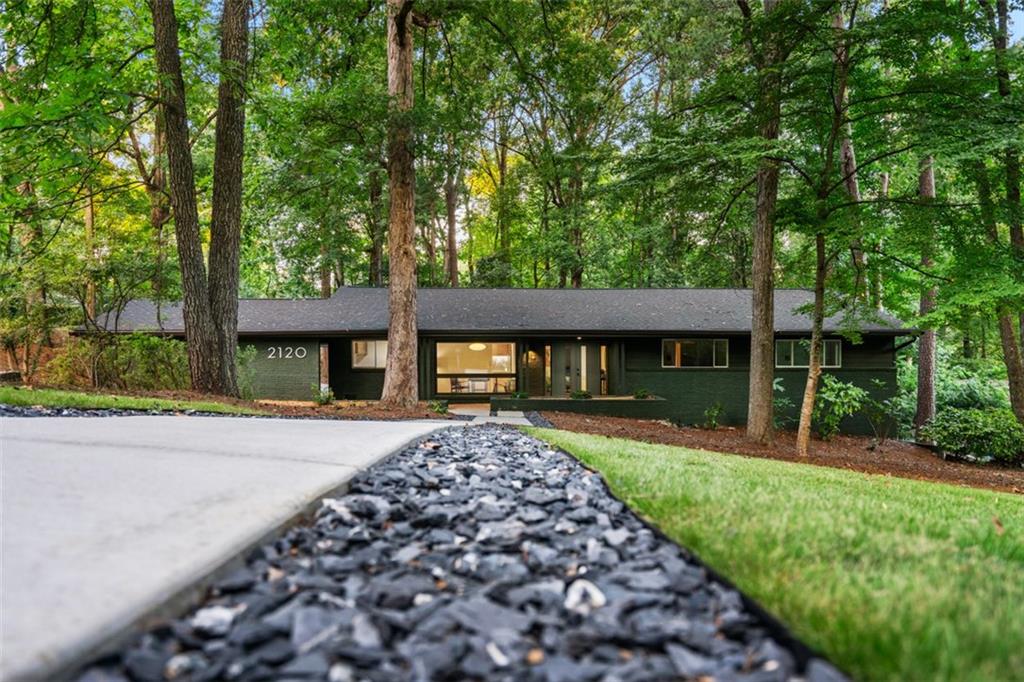 2120 ELDORADO Drive NE