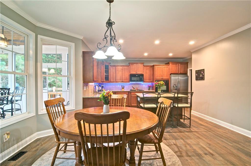 258 Chadwyck Lane