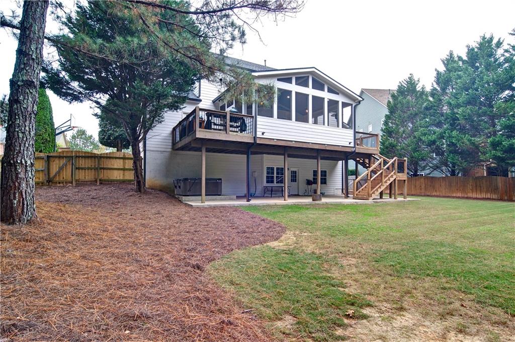 258 Chadwyck Lane