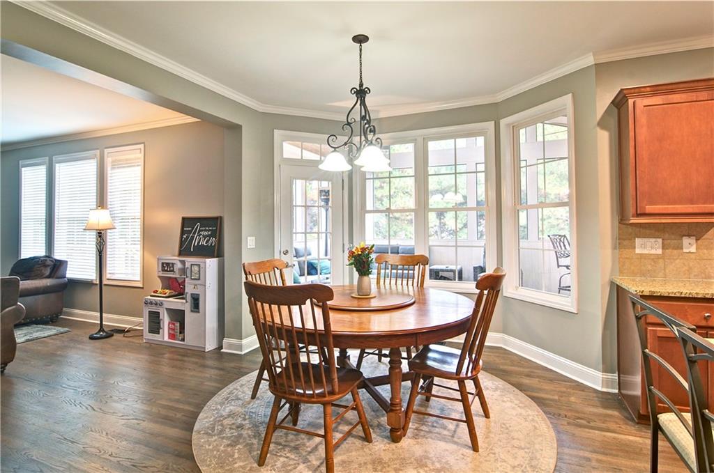 258 Chadwyck Lane