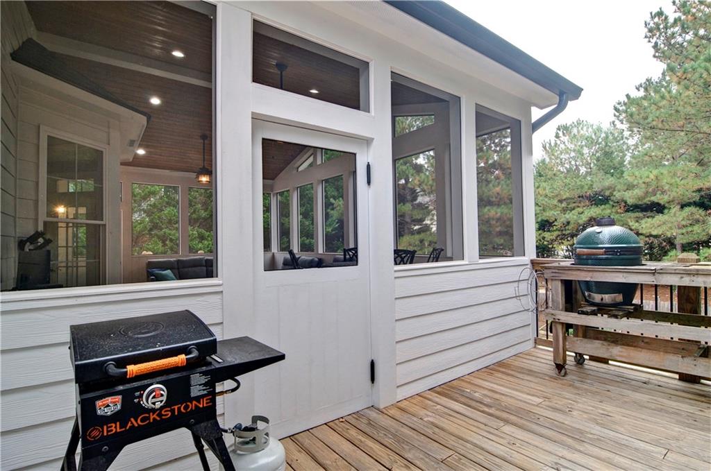 258 Chadwyck Lane