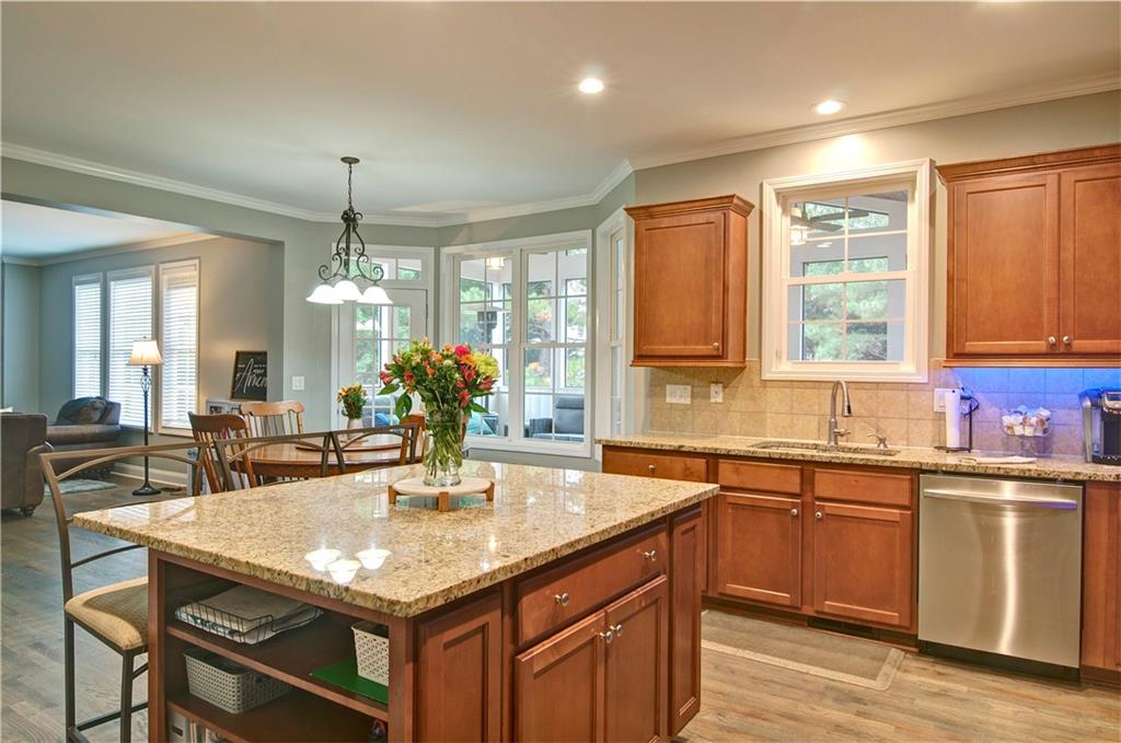 258 Chadwyck Lane