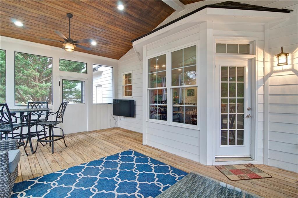 258 Chadwyck Lane
