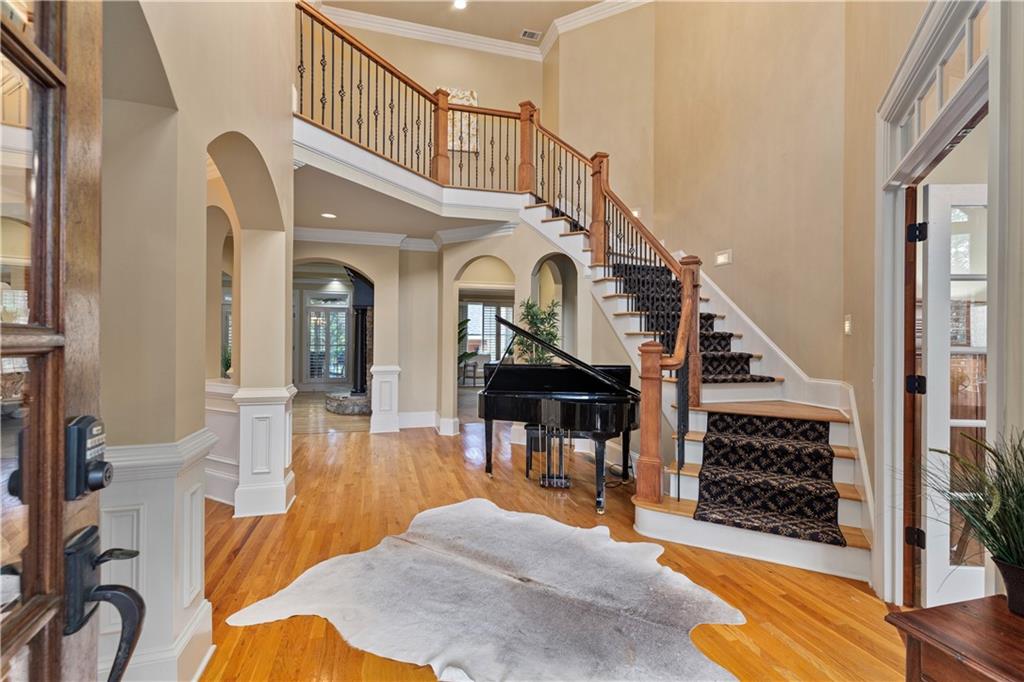 2730 Hermitage Drive