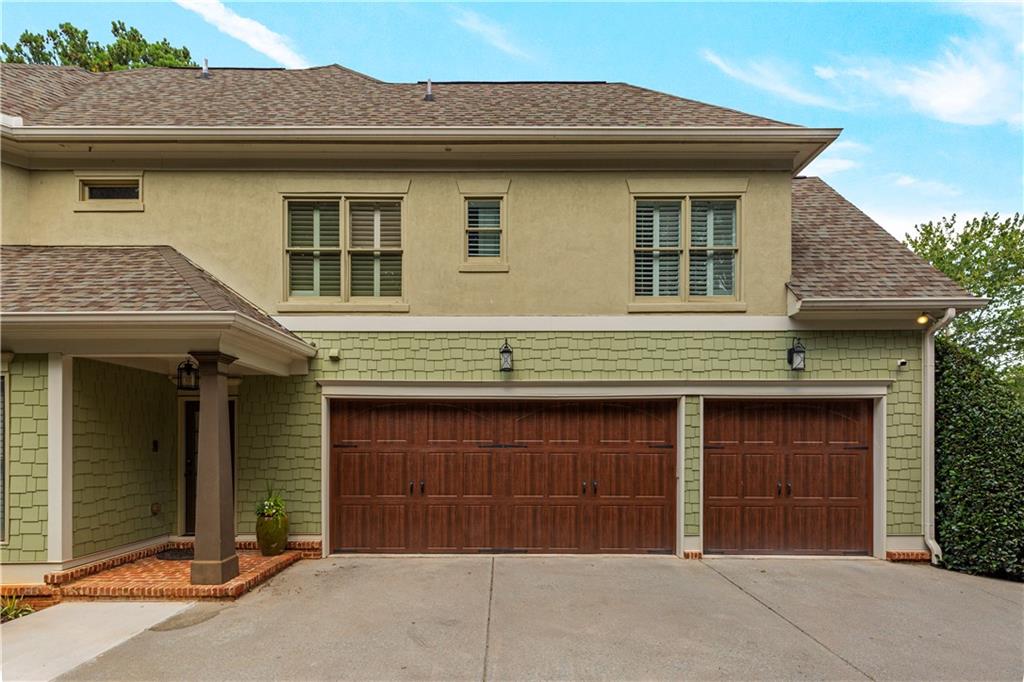 2730 Hermitage Drive